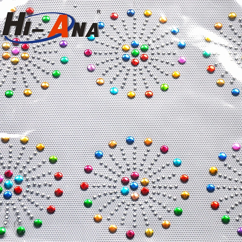 20 QC staffs ensure the quality Color brilliancy rhinestone designs for clothing