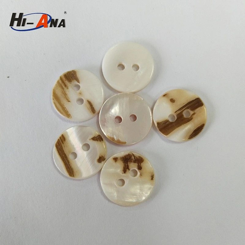 size:20L.qingkou shell button China supplier