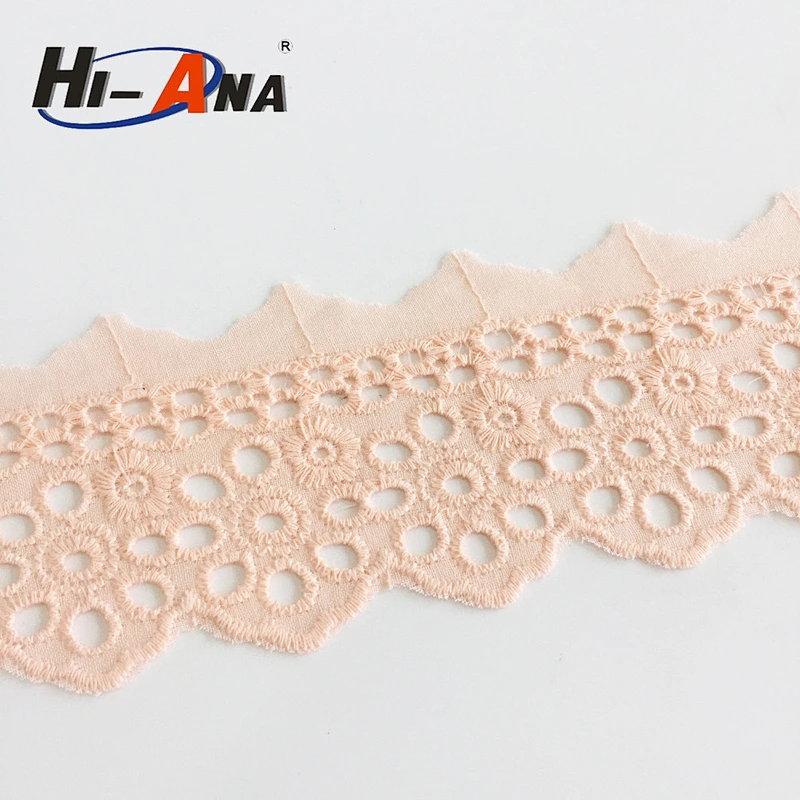 Over 95% accessories exported Popular design cotton lace handkerchiefs wholesale