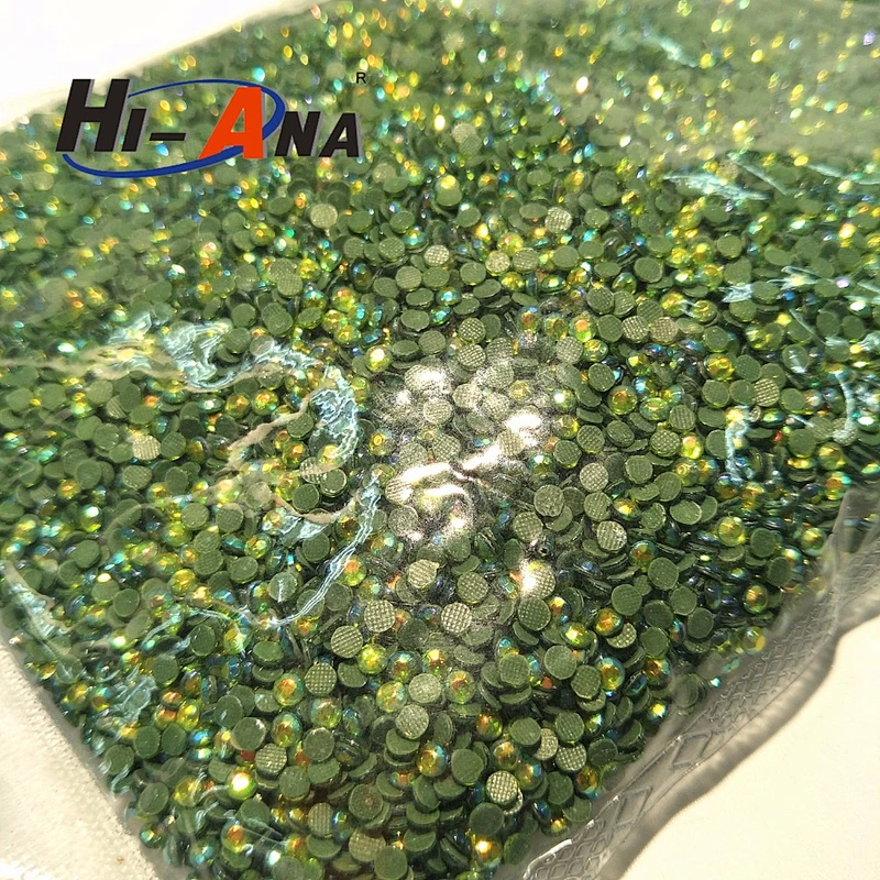 Familiar in OEM and ODM Wholesale no minimum colored rhinestone iron on transfer