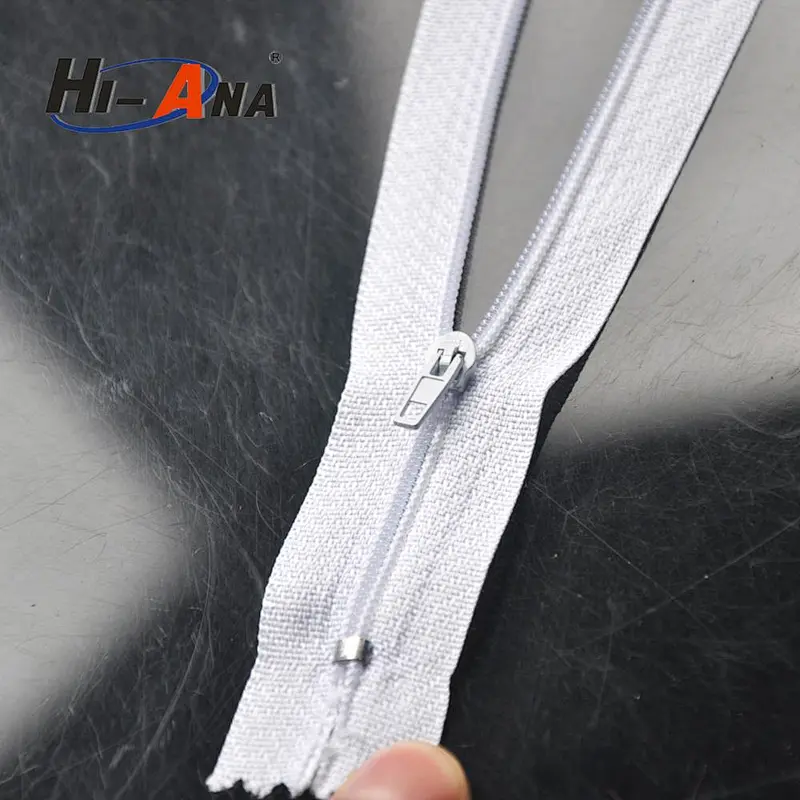 More 6 Years no complaint colorful wholesale zipper for luggage bags