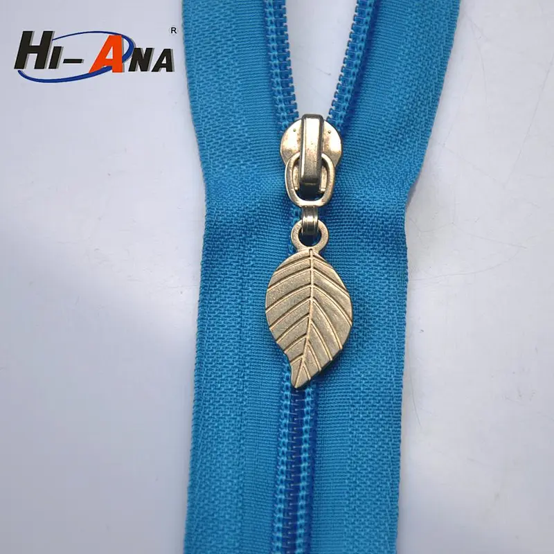 Export to 70 countries Garment Accessories for leather zipper pulls