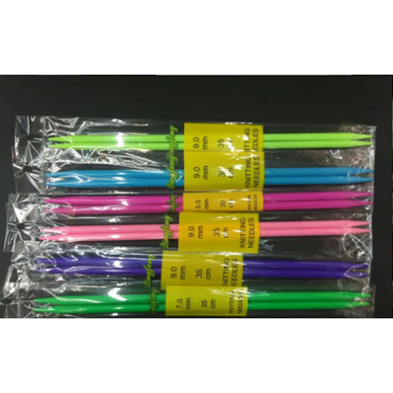 color Double pointed plastic knitting needles