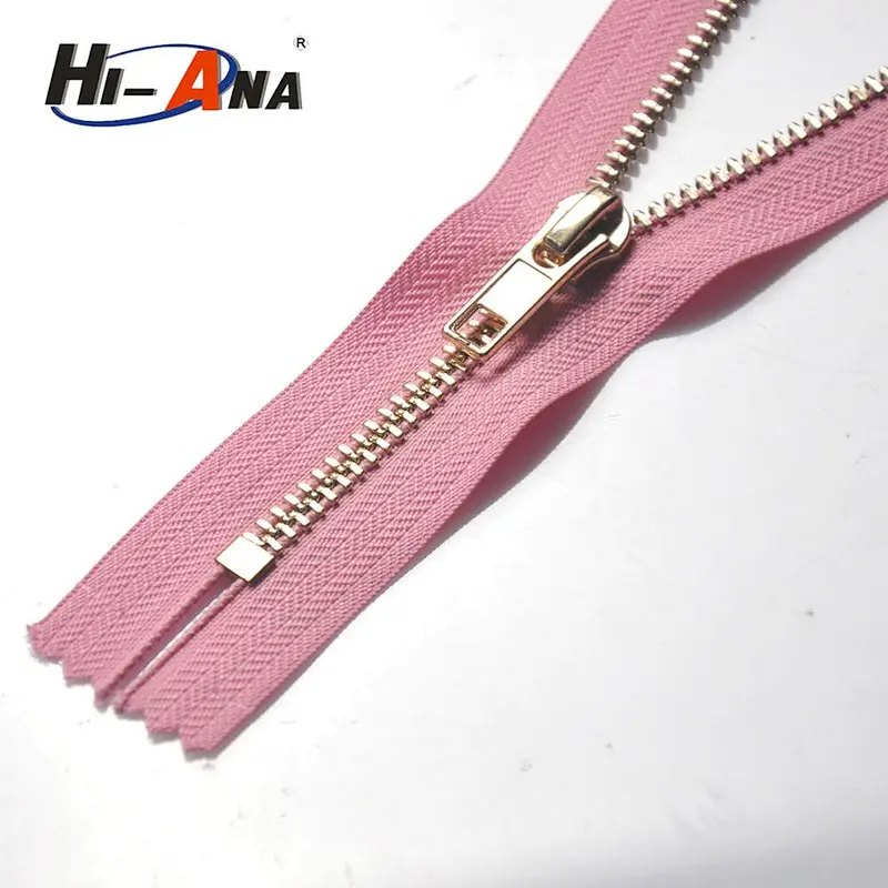 5 Gold Metal Zipper C/E, A/L