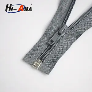 Free sample available Wholesale no minimum colored riri zippers wholesale