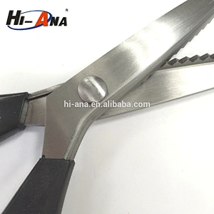 cutting pattern scissors