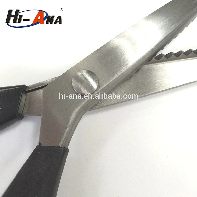 cutting pattern scissors
