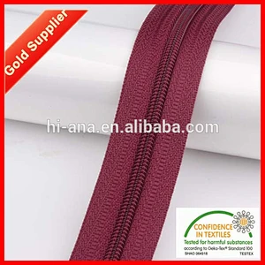 No 4 Nylon Zipper Long Chain