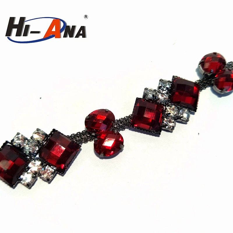 Cheap price china team Custom Gift 24 row crystal rhinestone chain trimming