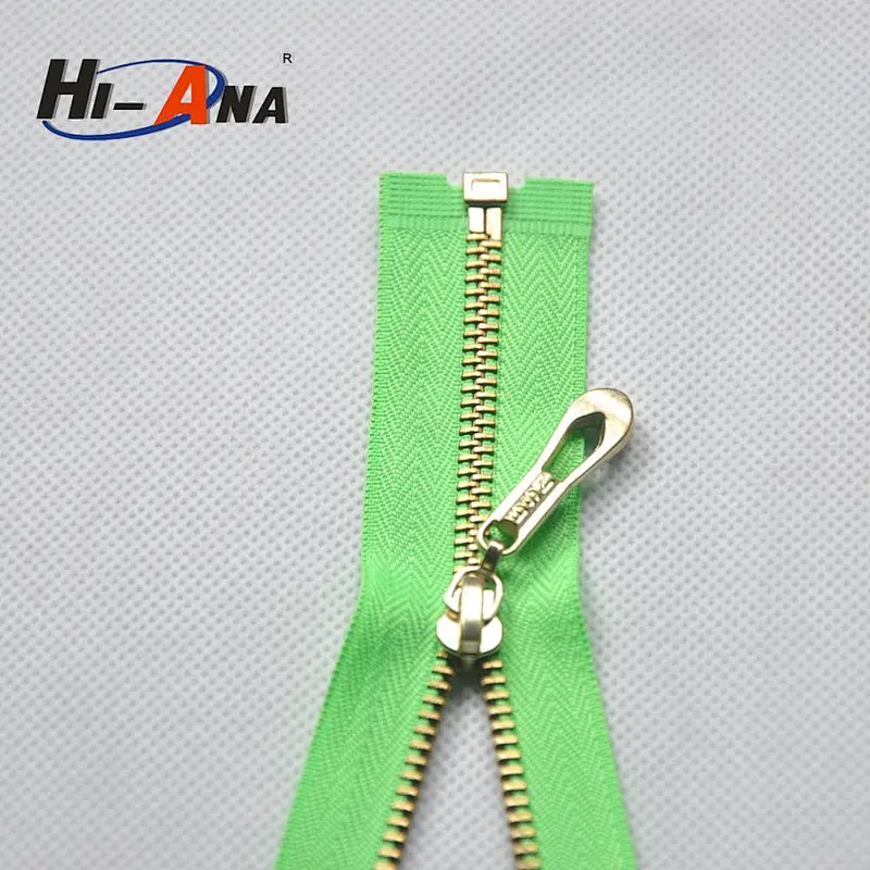 One to one order following Wholesale china cheap metal separating zippers