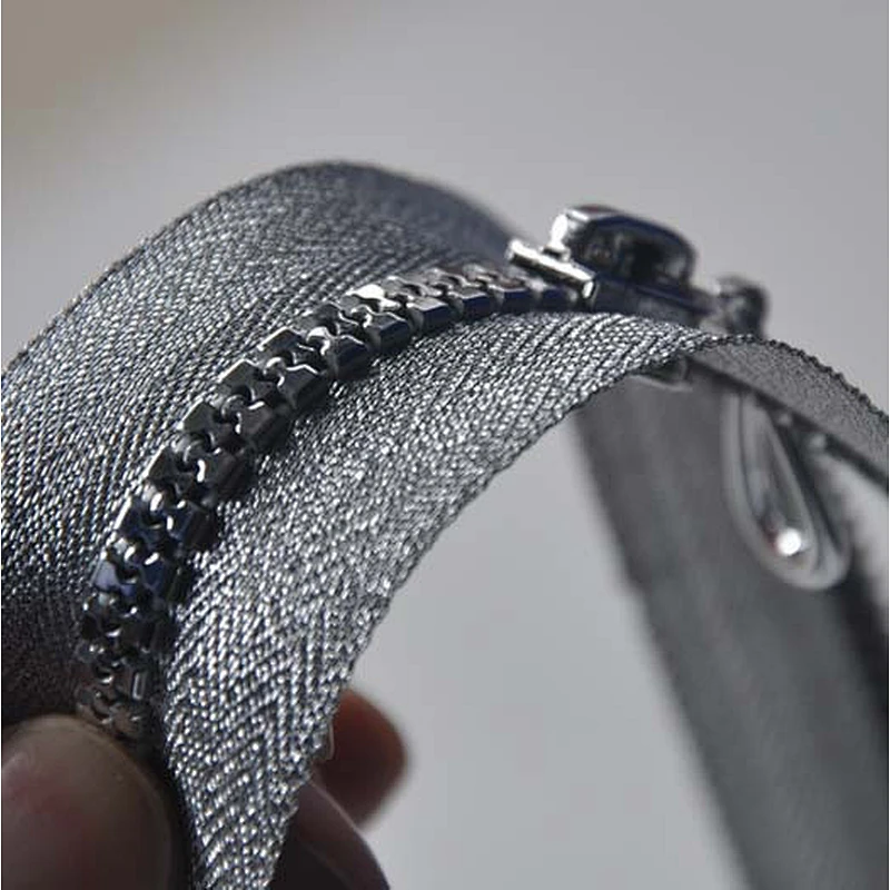 Plastic Zippers Silver Teeth O/E with Sliver Tape