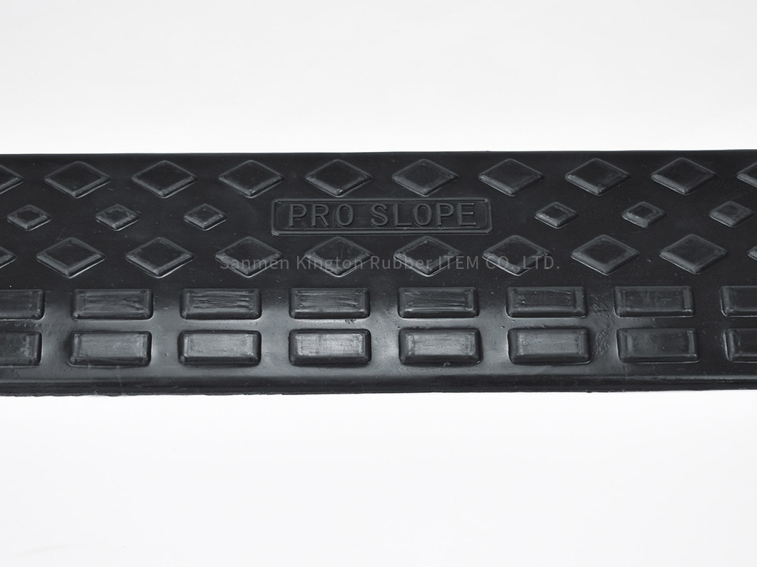 alt=''交通安全用高质量橡胶斜坡垫,Traffic Safety High Quality rubber kerb ramp''