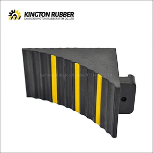 Small-size Rubber Wheel Chock with 3 Reflective Tapes