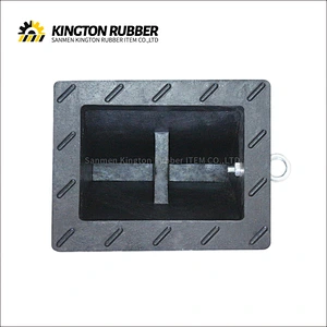 Trapezoid Shape Rubber Wheel Chock with Metal Hanging Ring