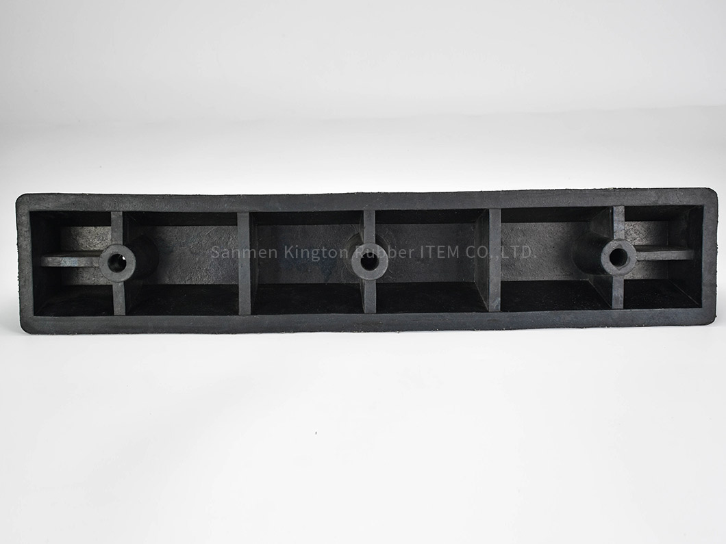 alt=''wheel stopper,rubber,实惠耐用限位器Cheap price durable rubbber wheel stopper ''