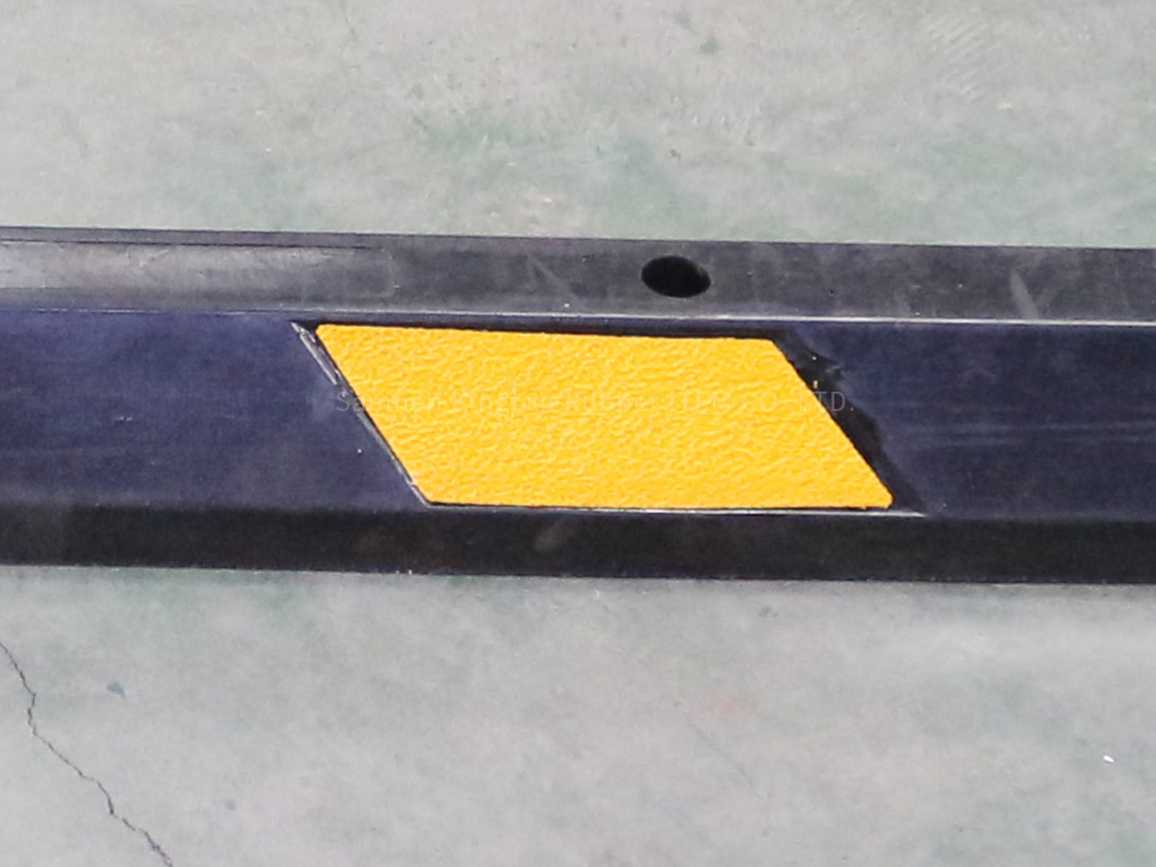 2000*150*100mm反光停车限位器2000*150*100mm reflective Parking wheel stop