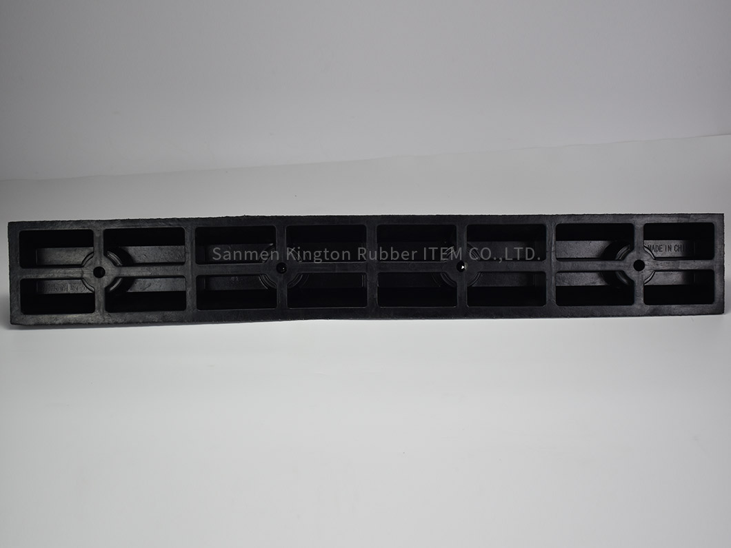 1000x150x80mm橡胶防撞条1000x150x80mm Rubber Corner Guard