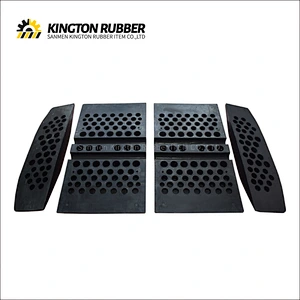 900mm width Rubber Speed Hump with 6 Reflective Sheets