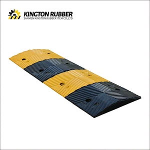 350mm width V-shaped Rubber Speed bump
