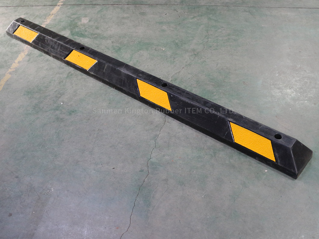 停车场可回收车轮挡Car Parking Recycled Wheel Stops