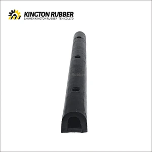 D100-shaped Rubber Wall Protector