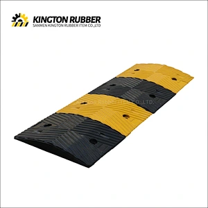 350mm width V-shaped Rubber Speed bump