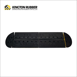 350mm width Diamond Pattern Rubber Speed Bump
