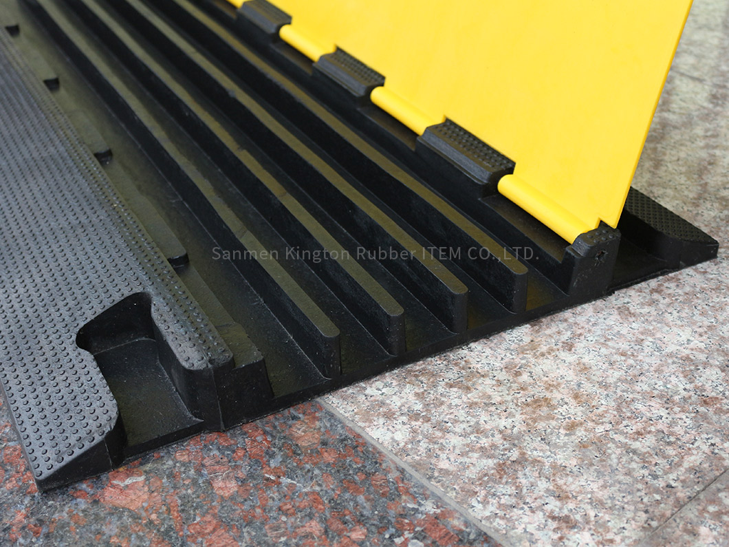 alt=''rubber,cable protector,5槽地板保护橡胶电缆保护套, 5 Channels Underground Floor Protection rubbber cable protector Cover''