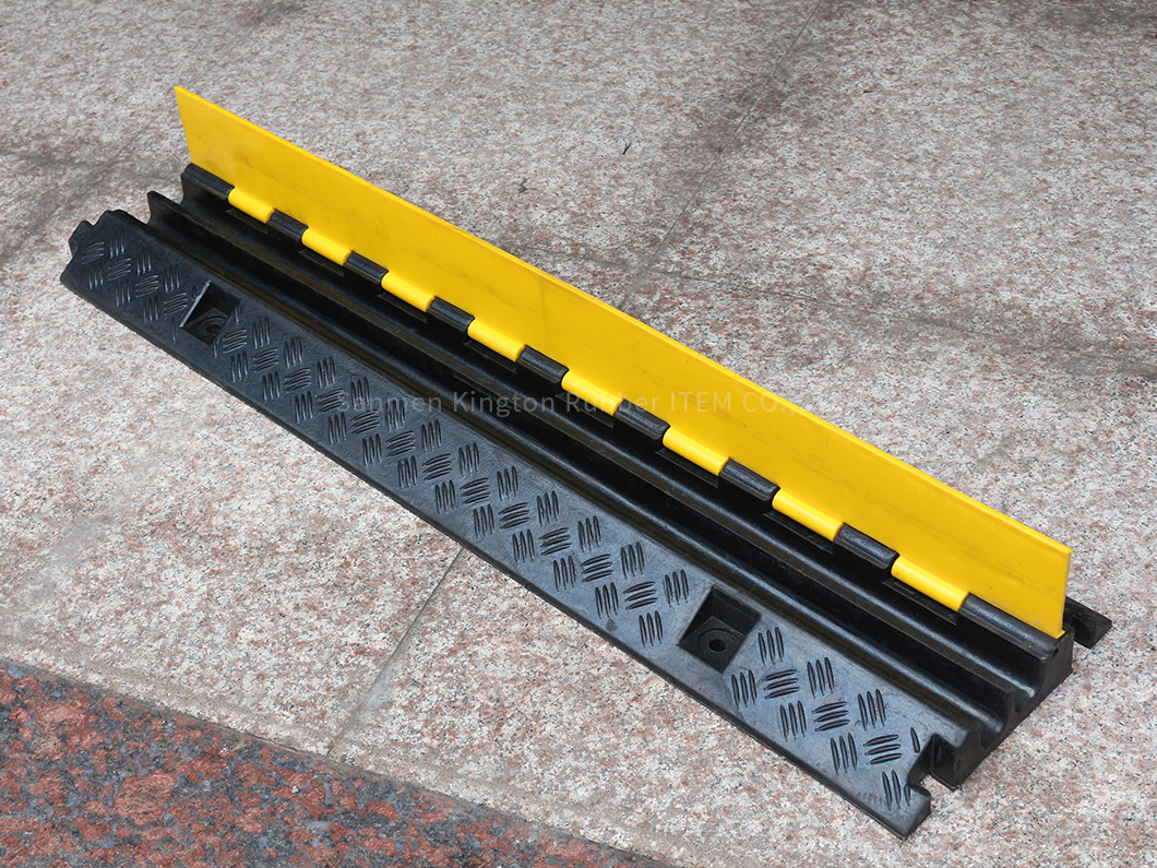 alt=''rubber,cable protector,2线地板保护橡胶电缆保护套2 Channels Underground Floor Protection rubbber cable protector Cover''