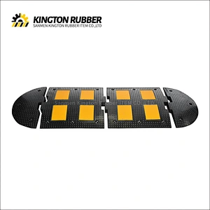 500mm width Rubber Speed Hump with 4 Reflective Sheets