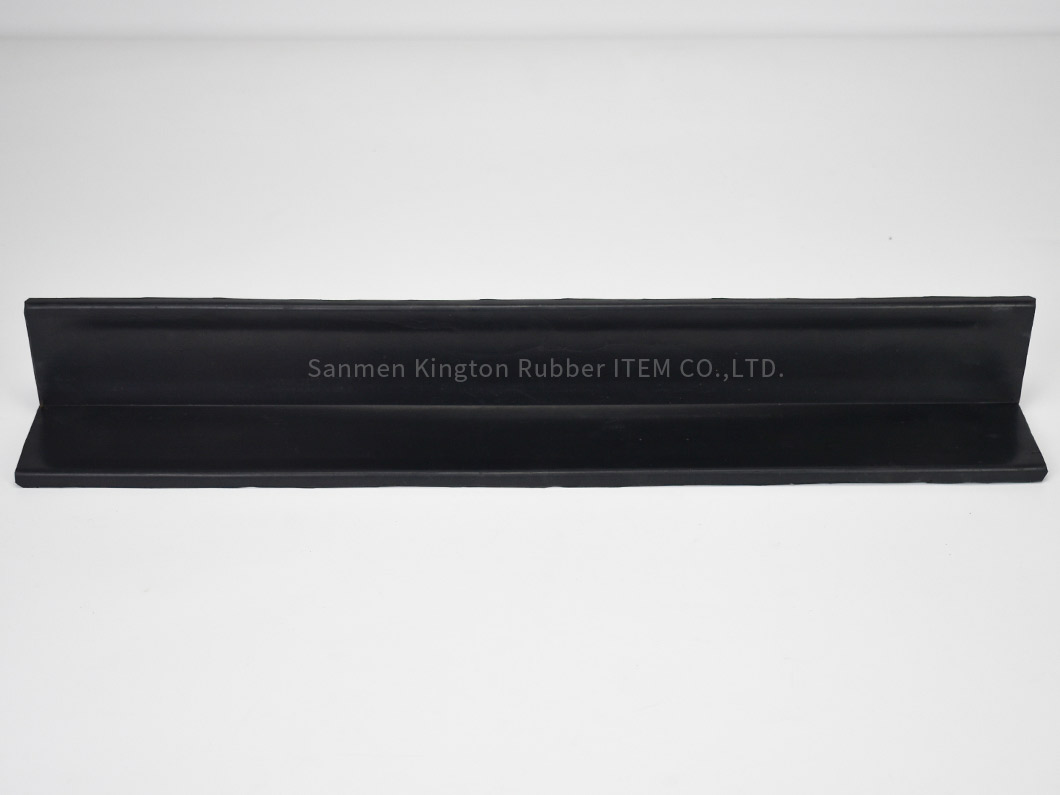 alt=''rubber corner guard manufacturer,rubber corner,guard''