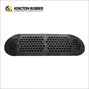 500mm width Rubber Speed Hump with 4 Reflective Sheets