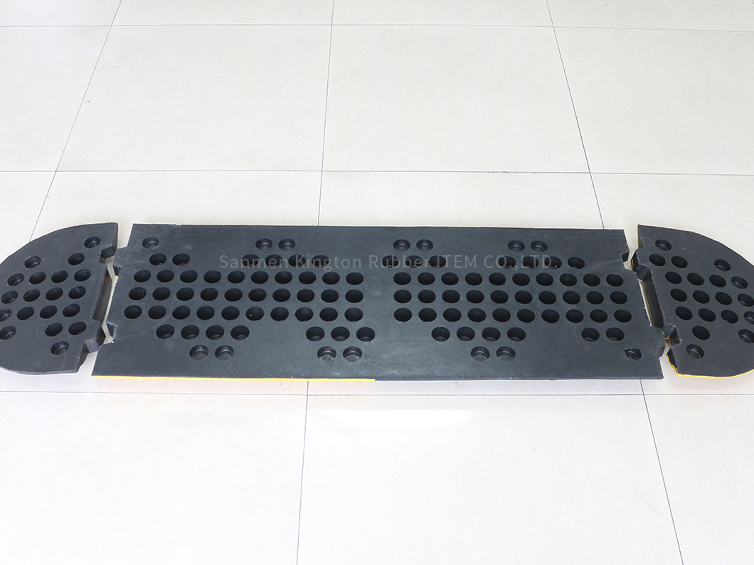 防风雨橡胶减速器速度缓冲板汽车坡道1000mm*380mm Weatherproof Rubber Speed Reducer Speed Bumper Floor Car Ramp 1000mm*380mm