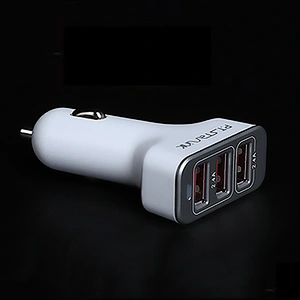 3USB Port Vehicle Charger