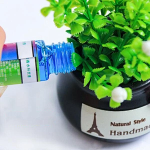 Car perfume, ornament, vehicle, creative simulation, flower ornaments, small potted plants, interior decorations, ornaments and ornaments.