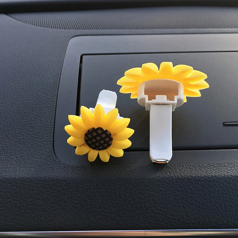 Vehicle air conditioning vent, perfume, vehicle aromatherapy cream