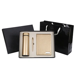2019 new arrival Leather Office Business Notebook Gift Set with flask