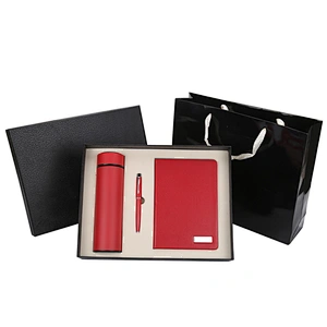 2019 new arrival Leather Office Business Notebook Gift Set with flask