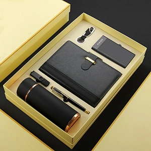 350ml flask bottle notepad metal pen 8GB USB 10000mah powerbank keychain customized logo wholesale gift set agent