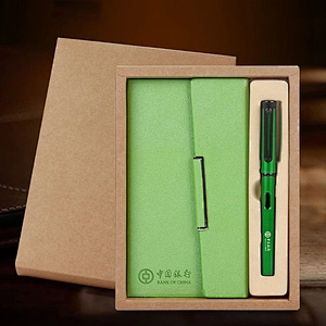 Customized Office Stationery Leather Gift Set Business Gift Set with Notebook and Pen 2019 Promotion In-Stock Business Gift