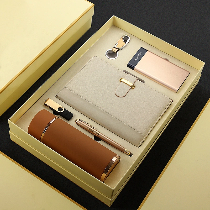 350ml flask bottle notepad metal pen 8GB USB 10000mah powerbank keychain customized logo wholesale gift set agent