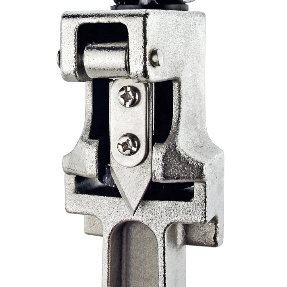 Manual can opener inside