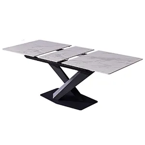 Extendable Table