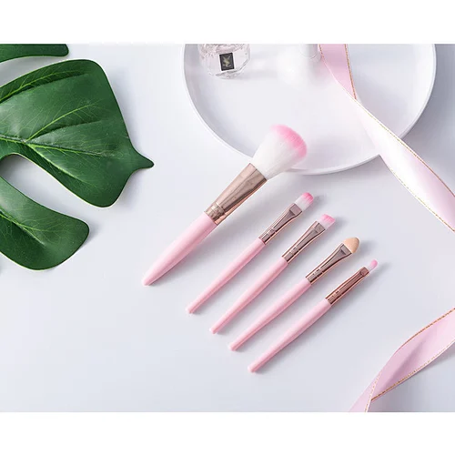 5Pcs Makeup Brushes Set Eye Shadow Eyebrow Eyeliner Blush Loose Foundation Powder Professional Lip Women Cosmetic Tools