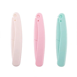 JZG 1pcs Wholesale Folding Eyebrow Shaver Mini Plastic Eyebrow Razor Tool Cosmetic Eyebrow Knife