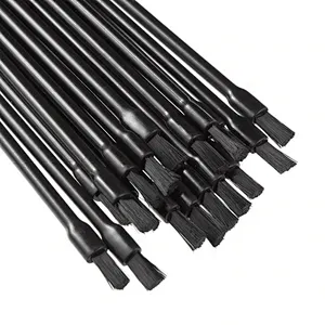 100pcs Disposable Lip Brush Lipstick Gloss Wands Applicator Made of Plastic and Nylon Hair Makeup Brush