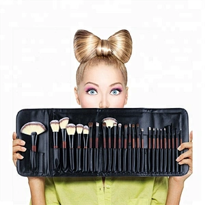 Custom Logo Mahogany Wood Handle Custom Hair 18pcs Maquiagem Makeup Brush Set Professional