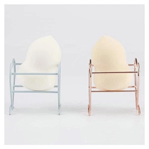 JZG 1pcs Free Sample Hot Unique Design Heart Shape Beauty Accessories Puff Sponge Display Stand Rack Metal Puff Drying Holder