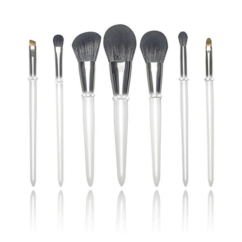 Hot Selling 7pcs Pieces Makeup Brushes White Private Label Glitter Diamond Vegan Wooden Handle Makeup Brush Set