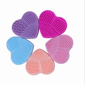 JZG 1pcs High Quality Custom Logo New Design Heart Shape Silicone Cosmetic Makeup Brush Egg Cleaner